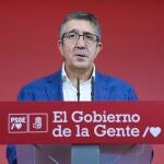 Rueda de prensa de Patxi López en la sede del PSE-EE en Bilbao.