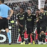 Los jugadores del Real Madrid celebran uno de los goles al Celtic