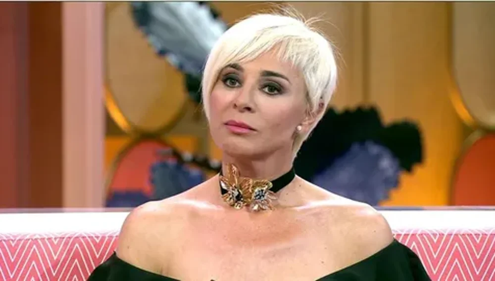 Esto es lo que piensa Ana María Aldón de la retirada de los medios de Gloria Camila