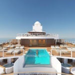 Una imagen aérea del crucero Norwegian Prima, de la compañía NCL, que acaba de estrena este exclusivo barco