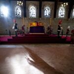 El ataúd de la Reina Isabel II permanecerá en Westminster hasta el lunes
