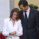 Varias imágenes de Doña Letizia, desde la petición de mano en 2003 a las últimas vacaciones con sus hijas