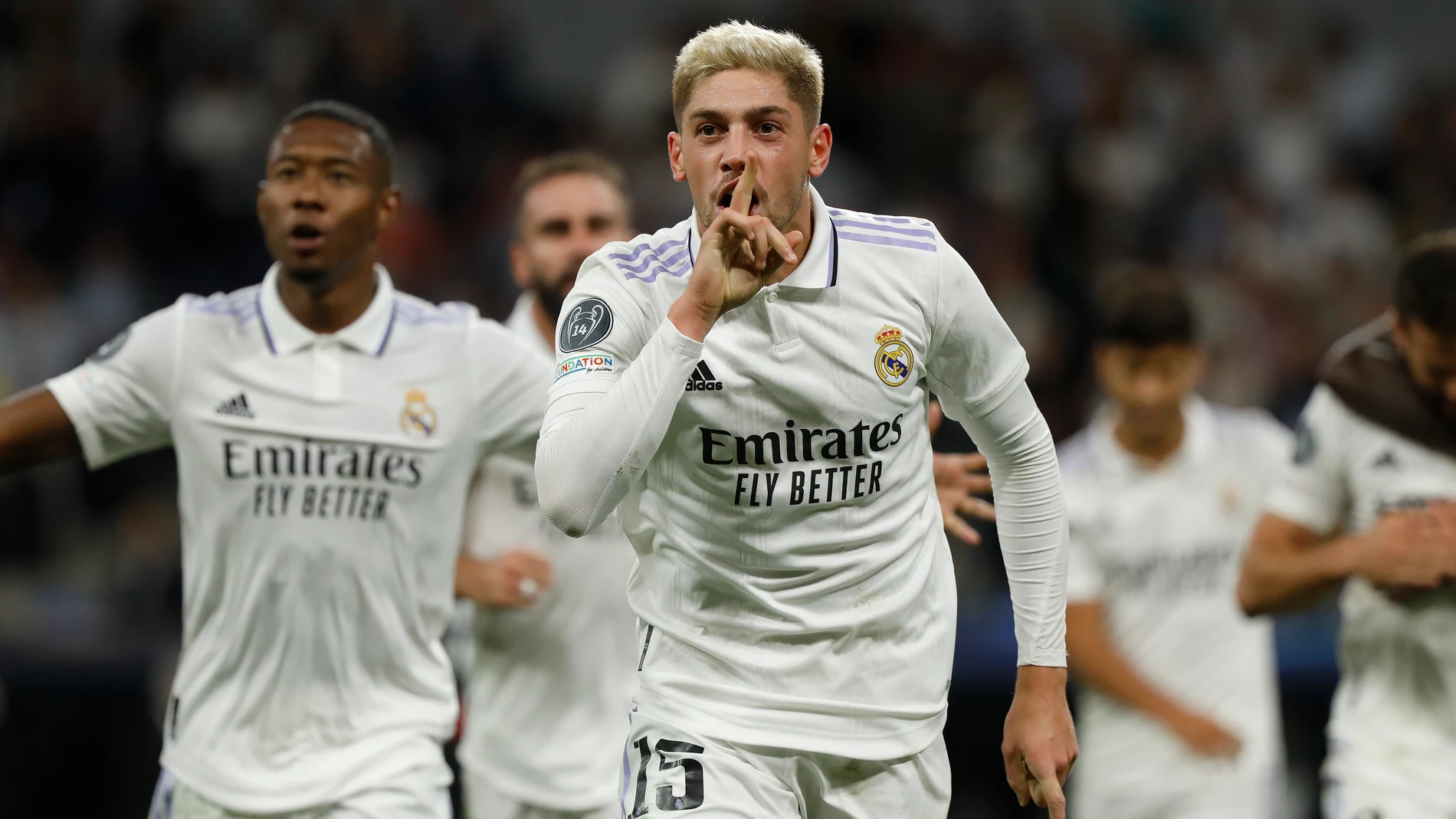 Fede Valverde celebra el primer gol en el Real Madrid-Leipzig de la Champions