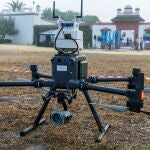 Uno de los drones presentes en el evento nacional Unvex, celebrado en Fibes. JAIME MARTÍNEZ
