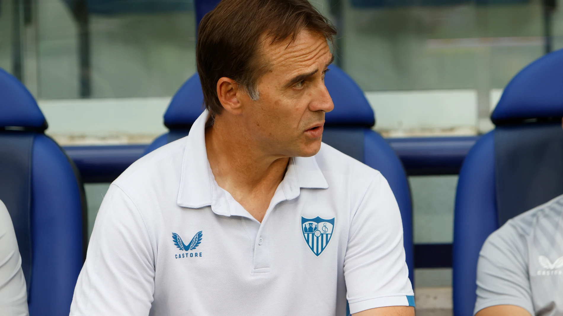 El entrenador del Sevilla Julen Lopetegui durante un partido