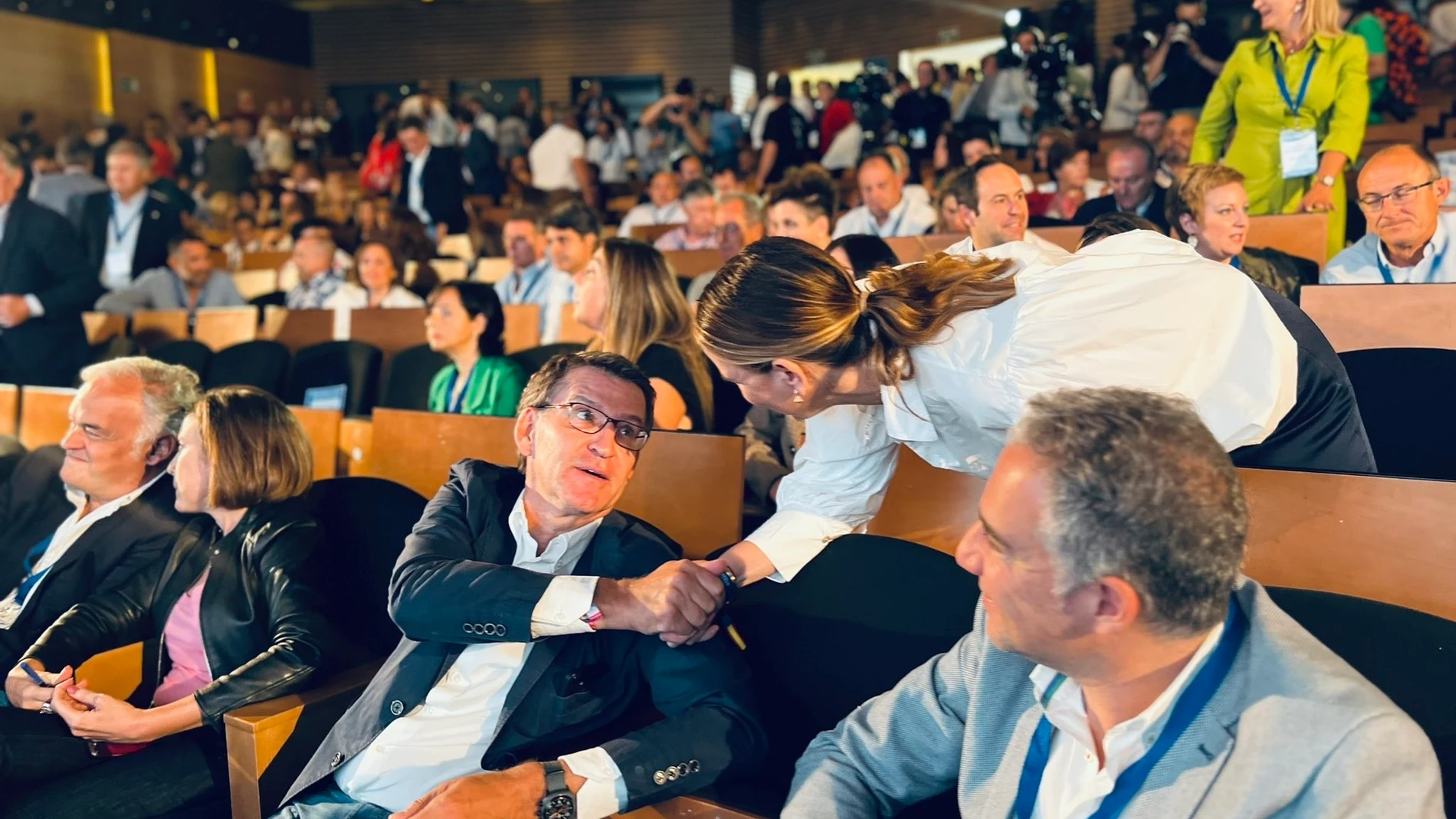 El presidente del PP, Alberto Núñez Feijóo, y la líder de la formación en Baleares, Marga Prohens