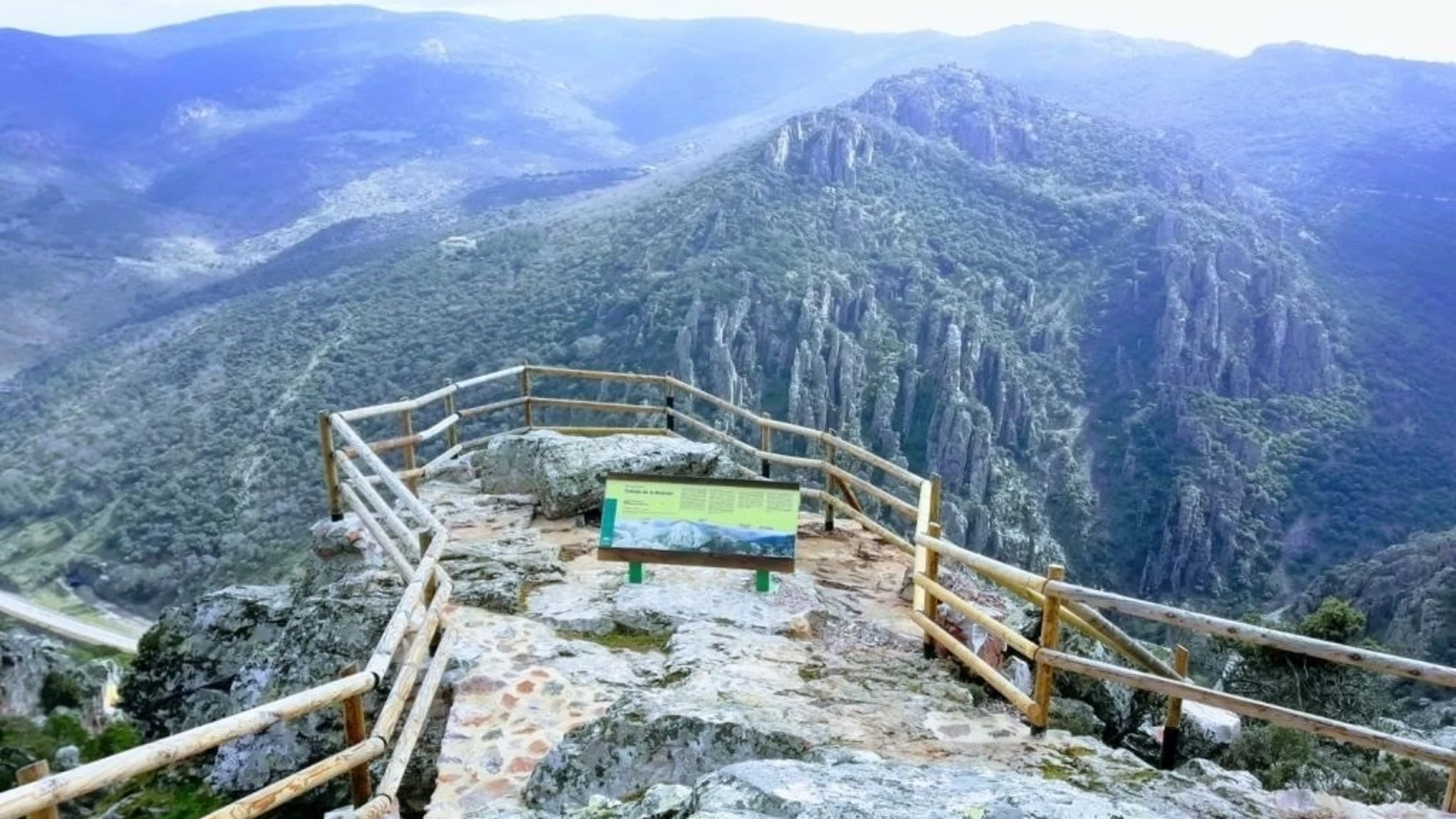 Vistas del Parque Natural de Despeñaperros