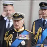 El rey Carlos III y el príncipe Guillermo