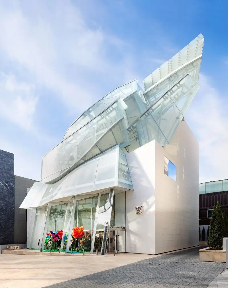 Edificio de Louis Vuitton en Seúl, obra de Frank Gehry.