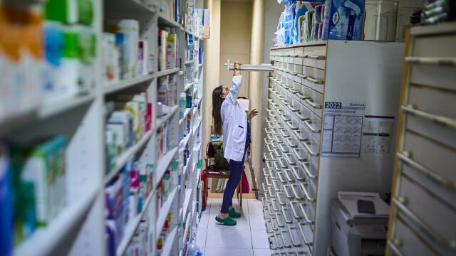 España cuenta con una red de más de 22.000 farmacias repartidas por toda la geografía nacional