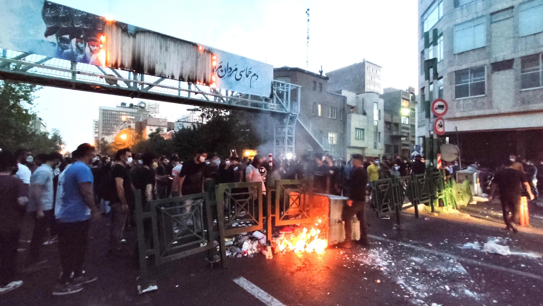 Protestas en Teherán por la muerte de Mahsa Amini, arrestada el 13 de septiembre