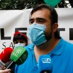 El portavoz nacional del SAT, Óscar Reina, en primer término