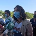 La secretaria general del PP-A, Loles López, se preguntó ayer si habrá más cargos públicos implicados en el "caso Isofotón"