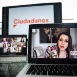 Cs. Exquisitez y oportunismo