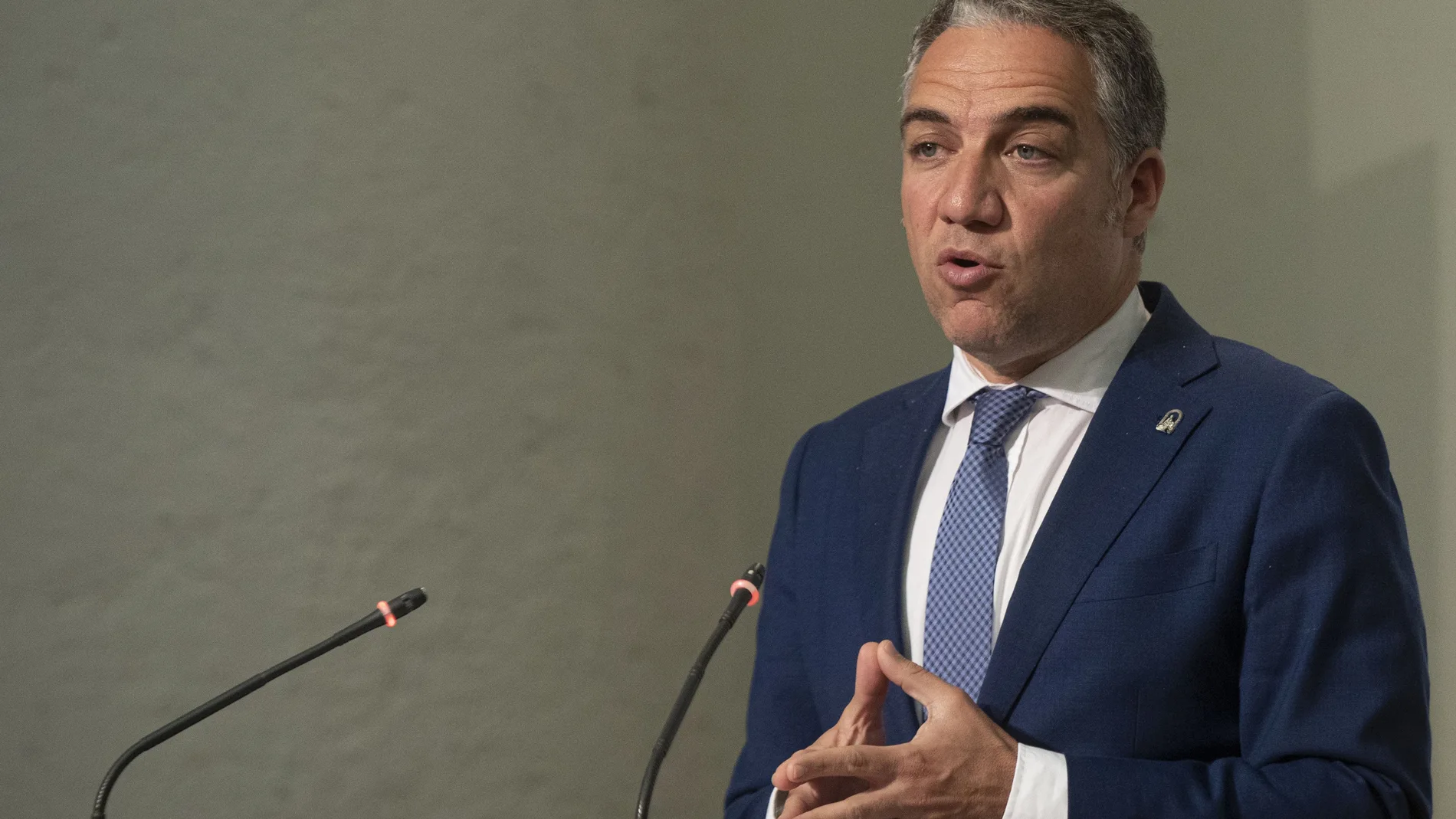 El consejero de la Presidencia y portavoz del Gobierno andaluz, Elías Bendodo, durante la rueda de prensa posterior a la reunión de Consejo de Gobierno de hoy