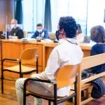 Francisco Nicolás Gómez Iglesias, más conocido como el Pequeño Nicolás, sentado en el banquillo de los acusados para declarar en un juicio en la Audiencia Provincial de Madrid