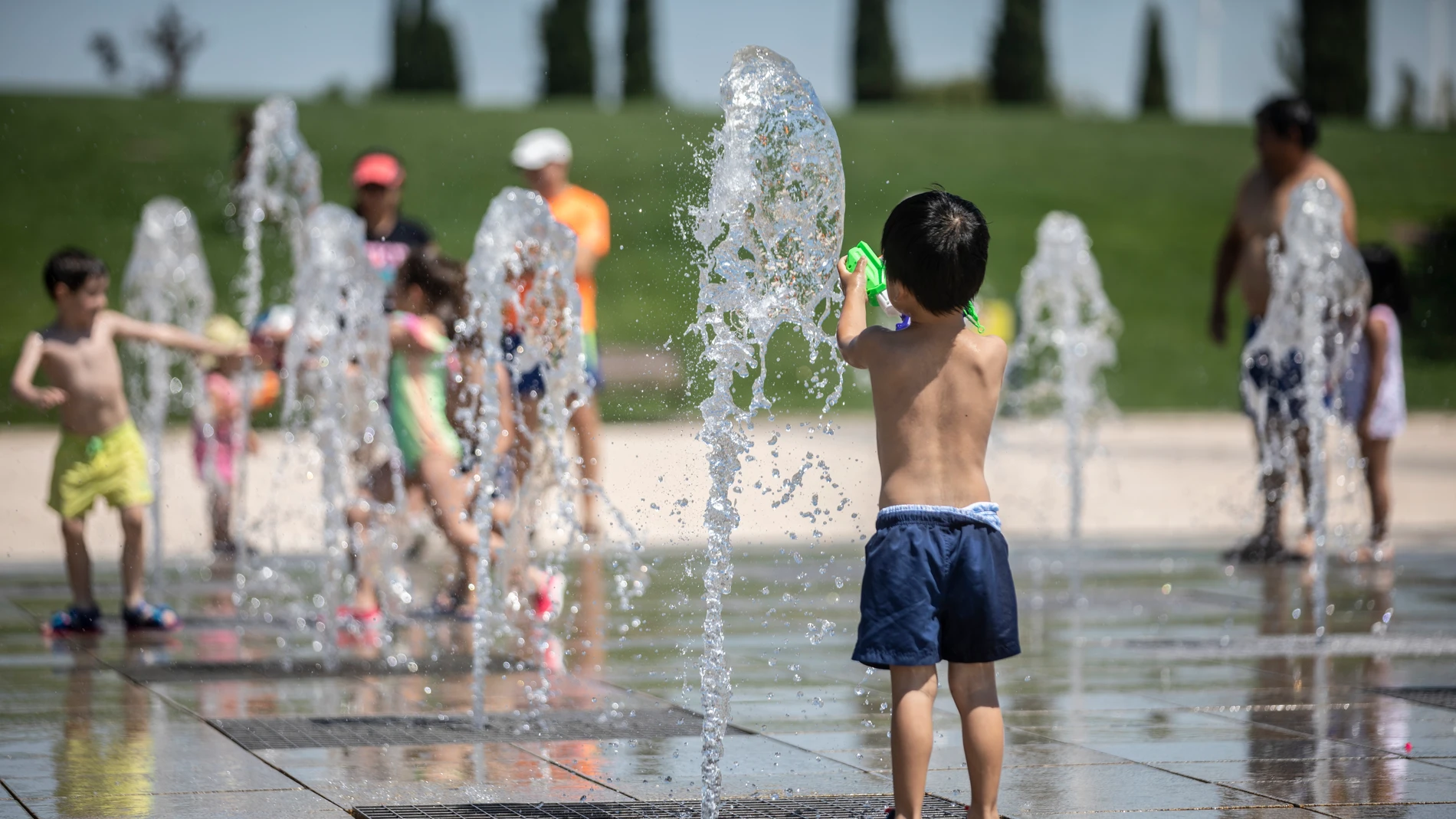 En Castilla y León el sol brillará en todo lo alto y hará un tiempo de principios de verano, con temperaturas que rondarán los 30 grados en la mayoría de las capitales de provincia