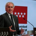 El consejero de Sanidad de la Comunidad de Madrid, Enrique Ruiz Escudero