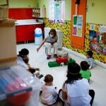 Alumnos y profesores de una guardería en Madrid