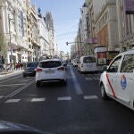 Taxis en la Gran Vía