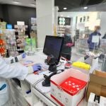 Las mascarillas son también obligatorias en las farmacias