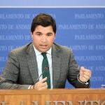 El presidente de la comisión de la Faffe, Enrique Moreno, diputado de Ciudadanos