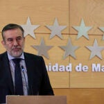 El consejero en funciones de Justicia, Interior y Víctimas de la Comunidad de Madrid, Enrique López