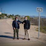 El alcalde de Majadahonda, José Luis Álvarez Ustárroz, y el regidor boadillense, Javier Úbeda