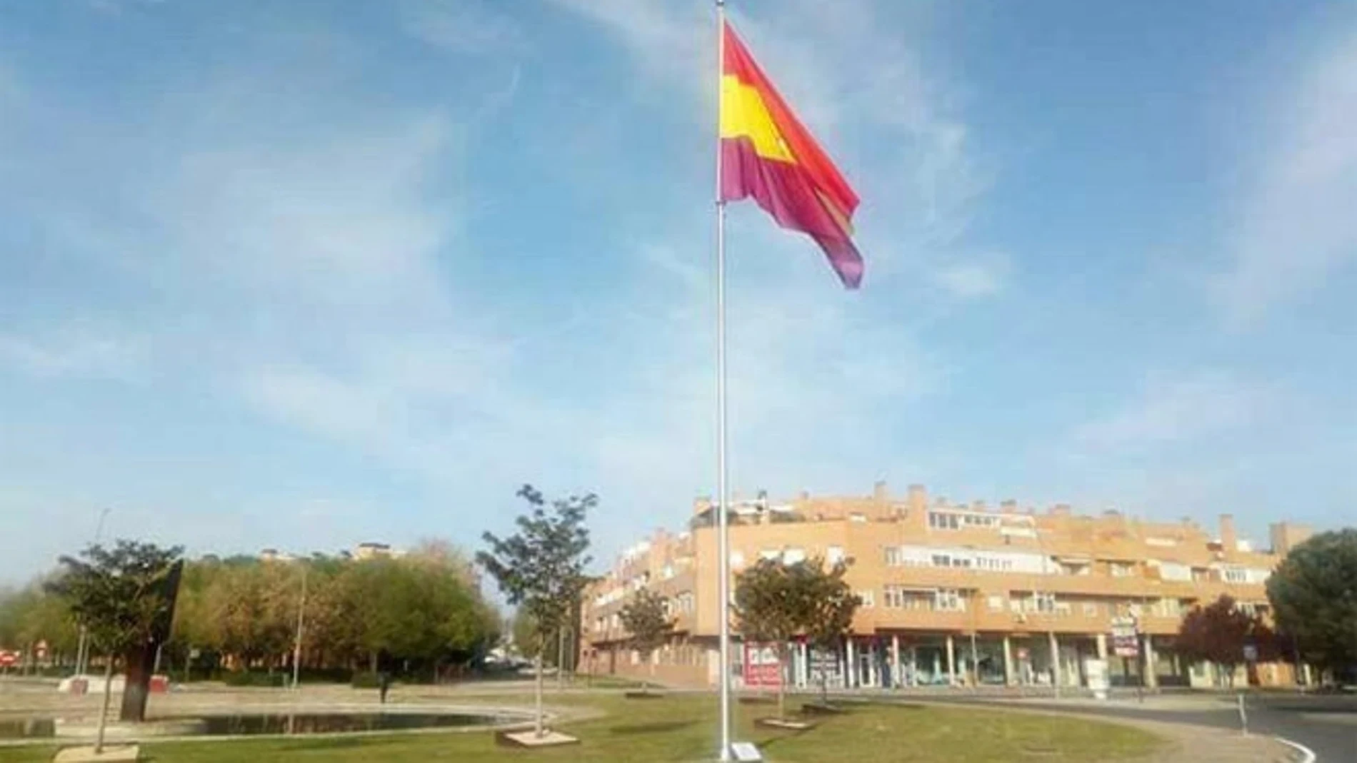 Imagen de archivo de la bandera republicana en Pinto en 2017