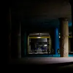 Una de las grandes pistas de entrenamiento de golf del Club de Campo de Madrid esconde bajo su extenso terreno una inmensa infraestructura, uno de los tanques de tormentas más grandes del mundo, con una capacidad próxima a los 400.000 metros cúbicos de agua.