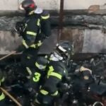 Incendio en edificio de la calle Jaén en Tetuán
