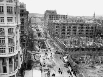 Imagen de la construcci&oacute;n de la Gran V&iacute;a