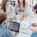 El desarrollo de competencias sociales y organizativas es clave en los programas de desarrollo personal