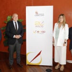 El consejero de la Presidencia, Jesús Julio Carnero (2i), clausura este martes en Valladolid, el acto de celebración del XX aniversario de la Escuela de Administración Pública de Castilla y León (ECLAP)