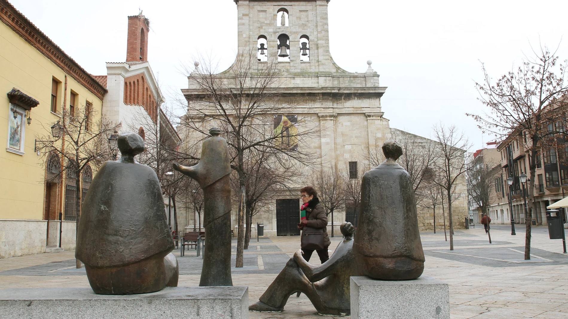 Monumento a la primera Universidad de España