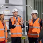 La ministra de Industria, Reyes Maroto, durante la inauguración de la instalación australiana