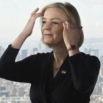 La primera ministra británica, Liz Truss, durante su visita al rascacielos Empire State en Nueva York