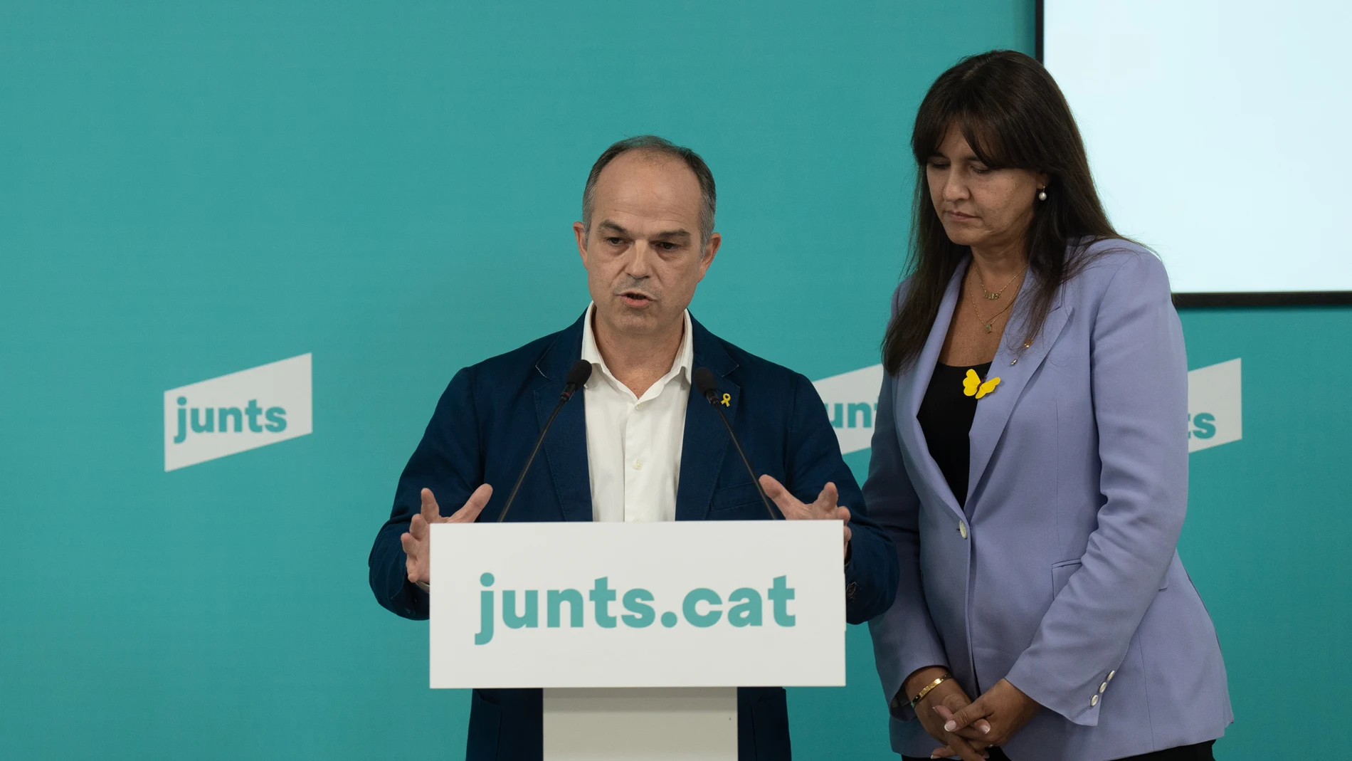 El secretario general de Junts, Jordi Turull, y la presidenta de Junts, Laura Borràs