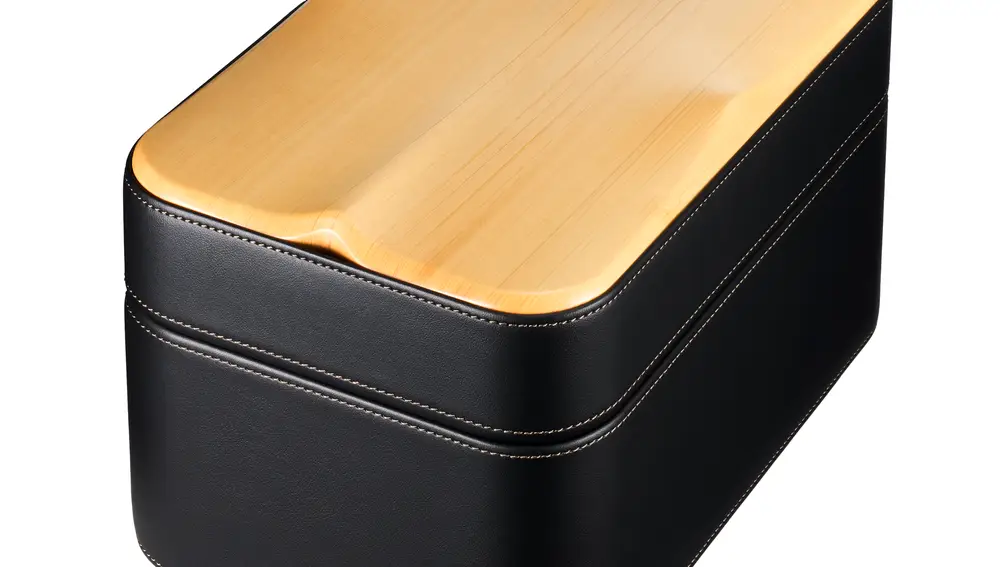 La caja en la que vienen los ATH-W2022