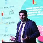 López Miras reafirma su compromiso con el sector hostelero regional, actor muy importante para el turismo regional