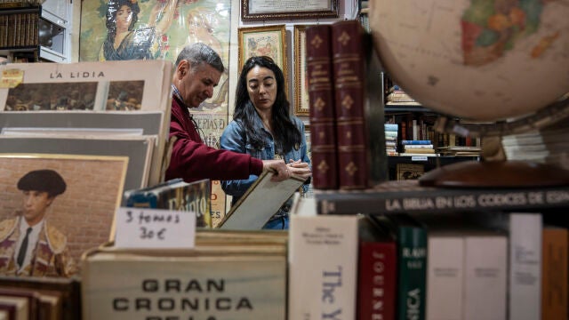 Imagen de archivo de una feria de libros antiguos