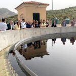 La consejera Carmen Crespo inauguró una nueva agrupación de vertidos, así como una EDAR en el municipio jiennense de La Guardia, con una inversión de tres millones de euros