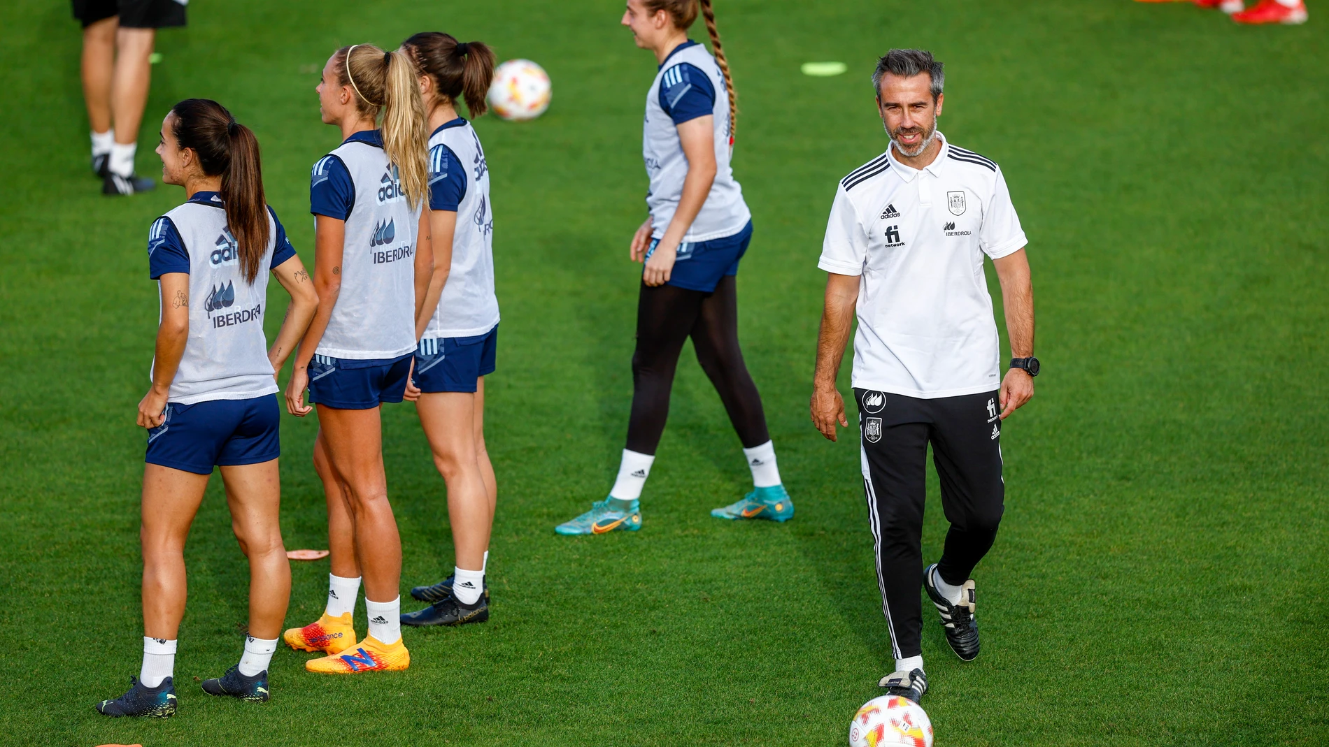 Jorge Vilda, durante un entrenamiento