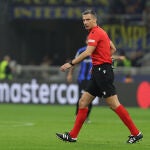 Slavko Vincic, durante una jugada del Inter-Barcelona