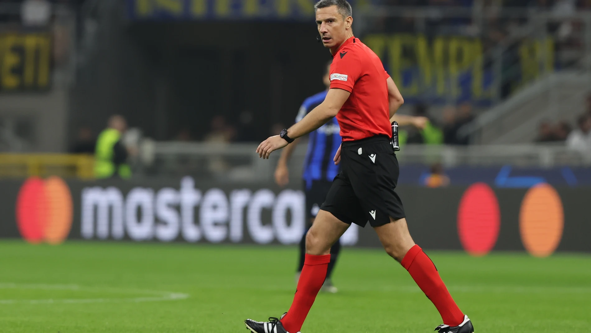 Slavko Vincic, durante una jugada del Inter-Barcelona