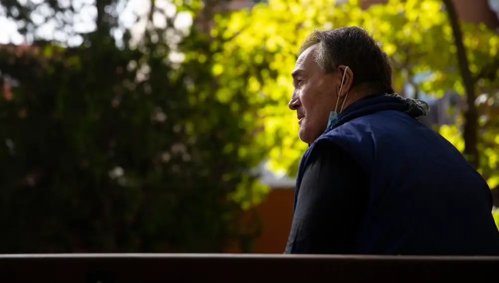 José María: "Un día prendieron fuego al colchón en el que dormía, también me apuñalaron, no quería seguir vivo»