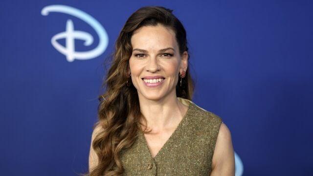 Hilary Swank será madre de gemelos a los 48