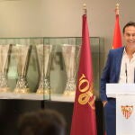 Julen Lopetegui durante el acto de despedida en su adiós del Sevilla