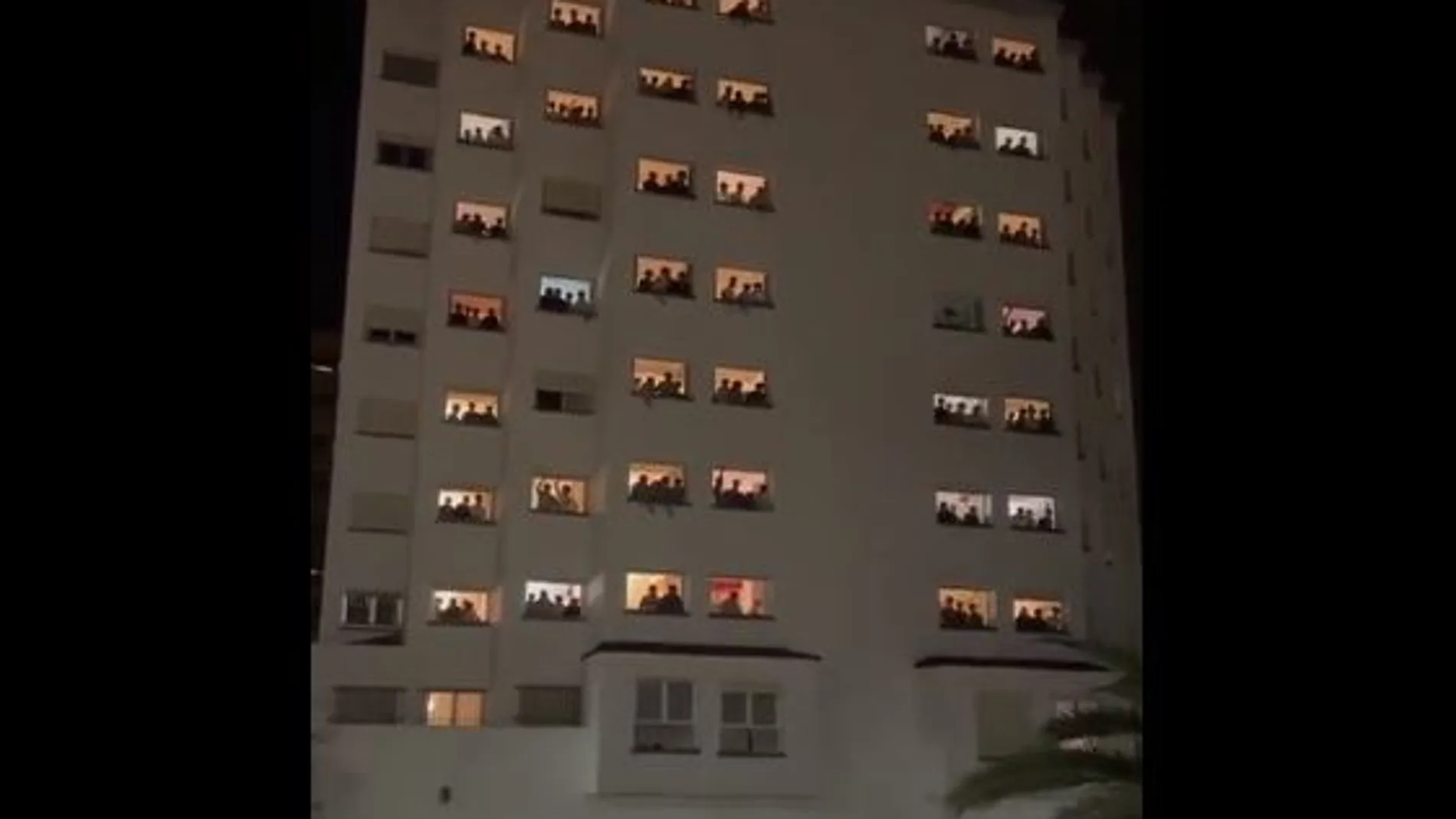 Captura del vídeo de los estudiantes del Colegio Mayor Elías Ahúja