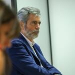 El presidente del Tribunal Supremo y del Consejo General del Poder Judicial, Carlos Lesmes, se ha reunido este jueves con los titulares de los órganos judiciales y operadores jurídicos de La Palma